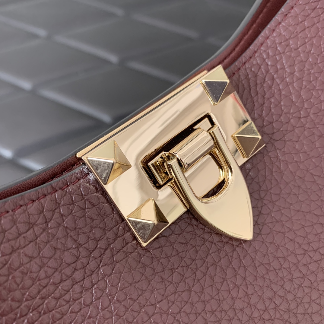 Valentino Garavani Rockstud Shoulder Bag in Burgundy Grainy Calfskin